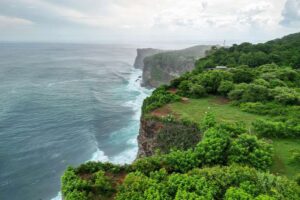 Karang Boma Cliff