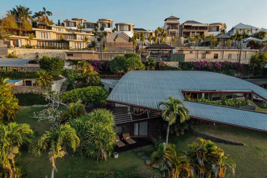 Resorts and villas in Uluwatu surrounded by tropical gardens near popular Bali accommodation areas.