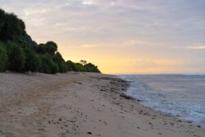 sunset di pantai melasti