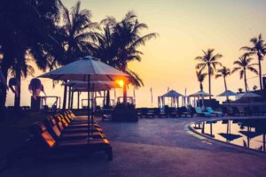 beach club di nusa dua saat summer holiday