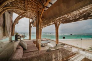 beachfront dining tropical temptation bali