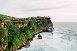 best breakfast in uluwatu with a view