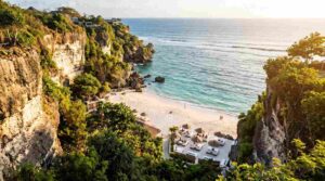 karma beach uluwatu